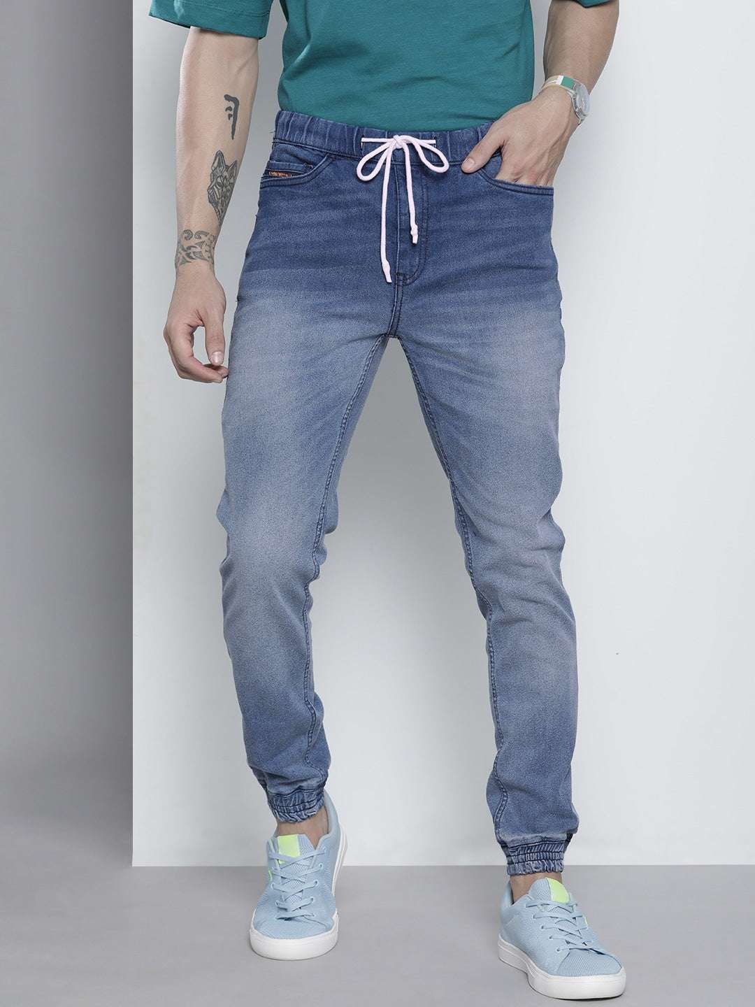 Shop Men Jeans Denim Online.