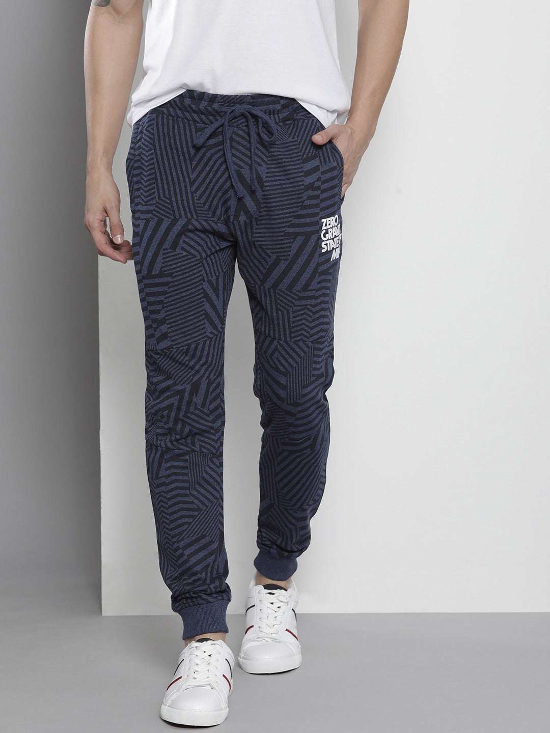 Shop Men Athleisure Jogger Online.