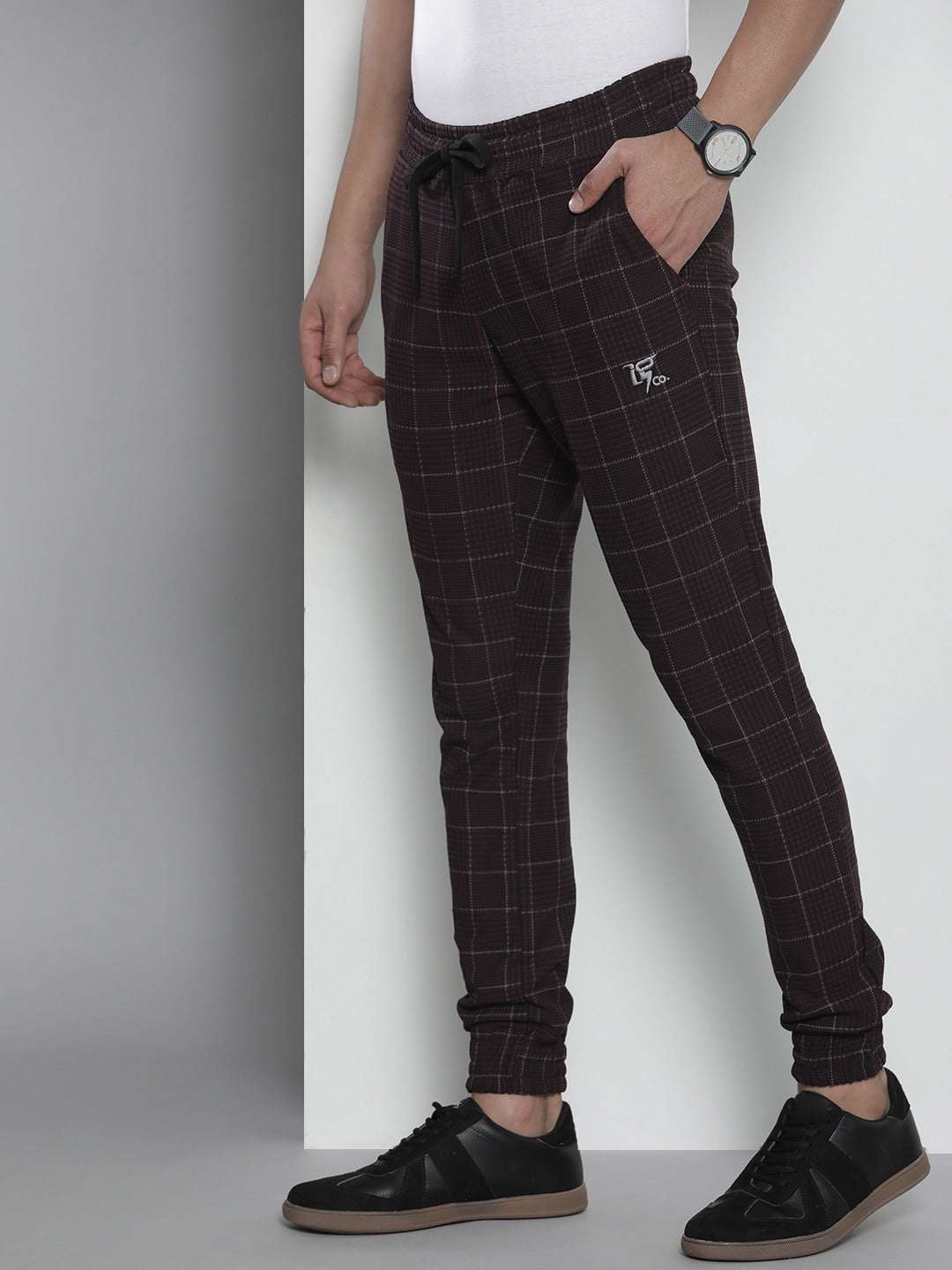 Shop Men Jogger Checkered Online.