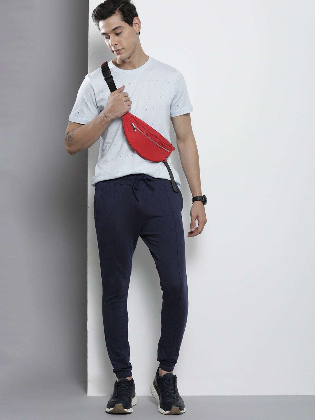 Shop Men Jogger Online.