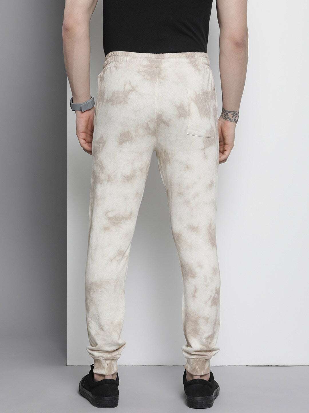 Shop Men Jogger Tie-Dye Online.