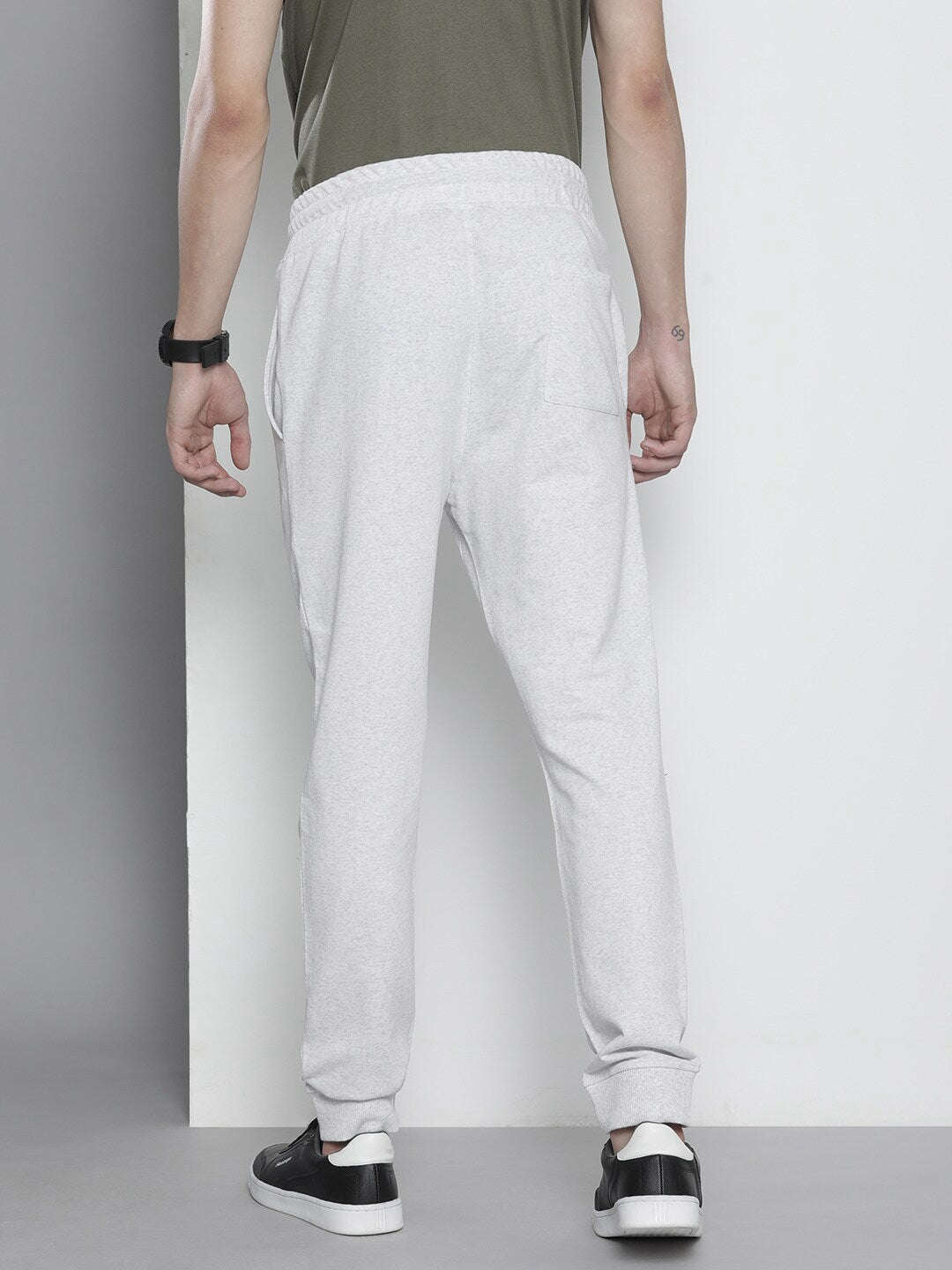 Shop Men Jogger Pant Online.