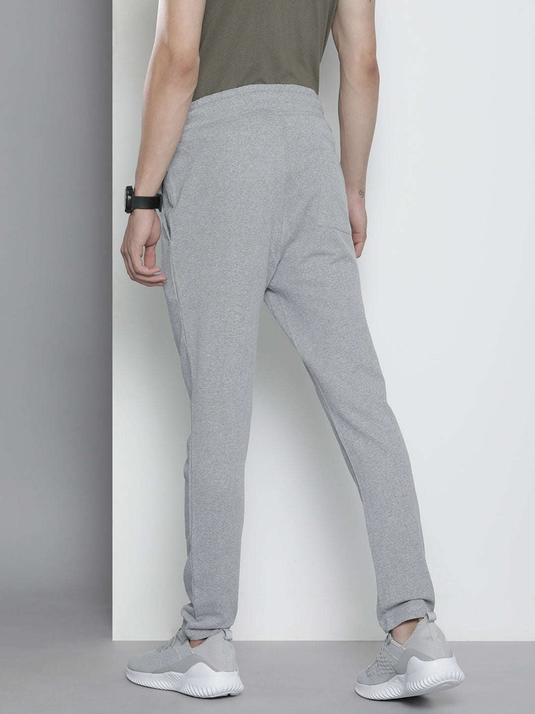 Shop Men Jogger Jogger Online.