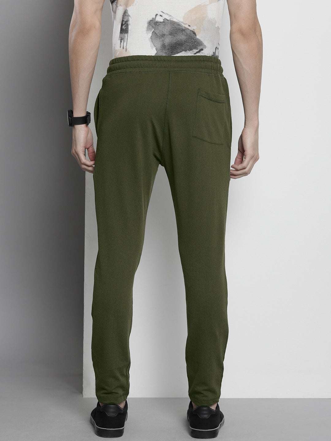 Shop Men Jogger Jogger Online.