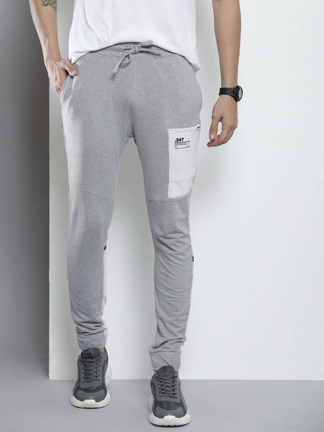 Shop Men Jogger Online.