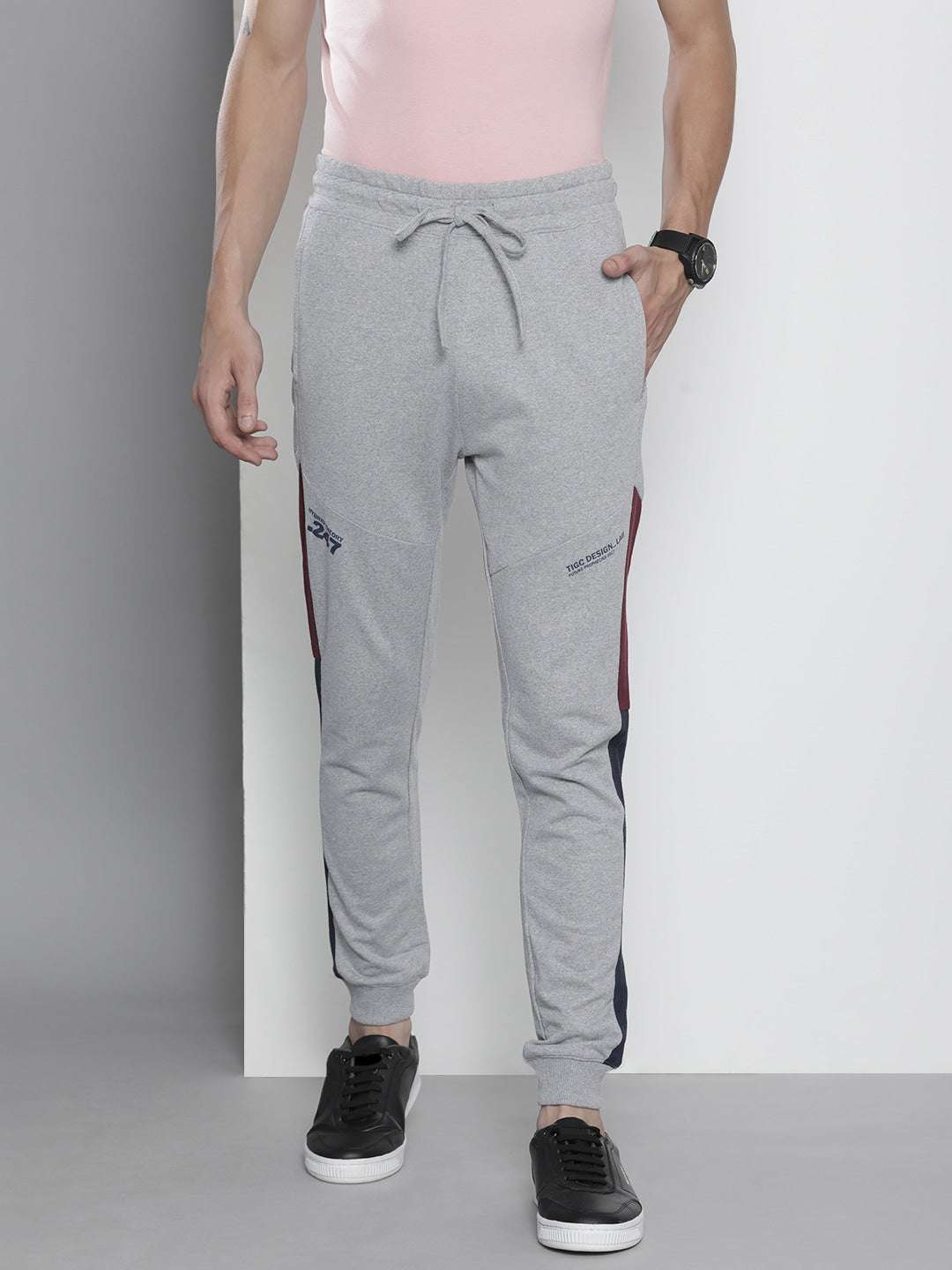 Shop Men Joggers Pant Online.