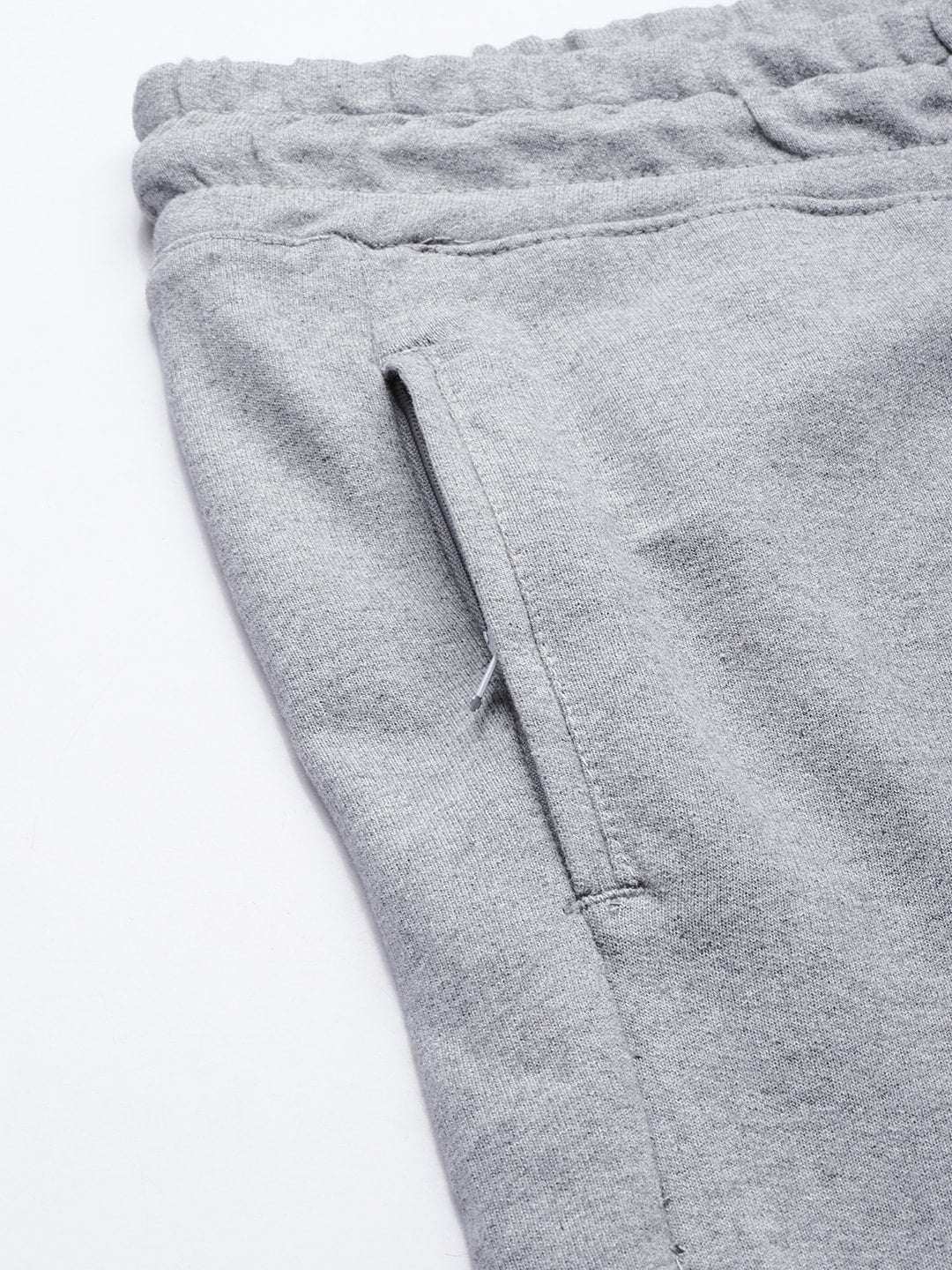 Shop Men Joggers Pant Online.