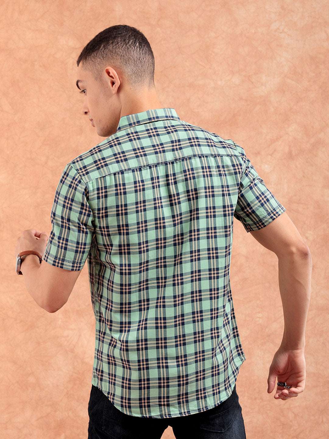 Shop Men Checked Shirt Online.