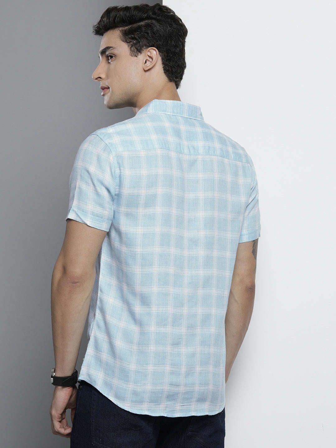 Shop Men Checked Shirt Online.