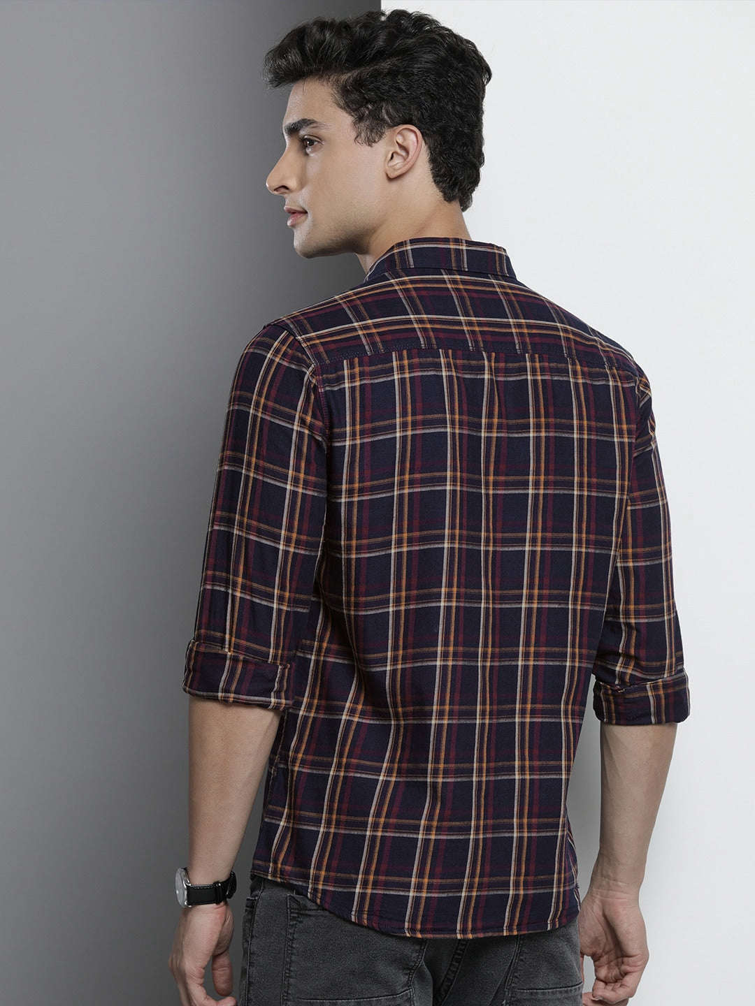 Shop Men Checked Shirt Online.