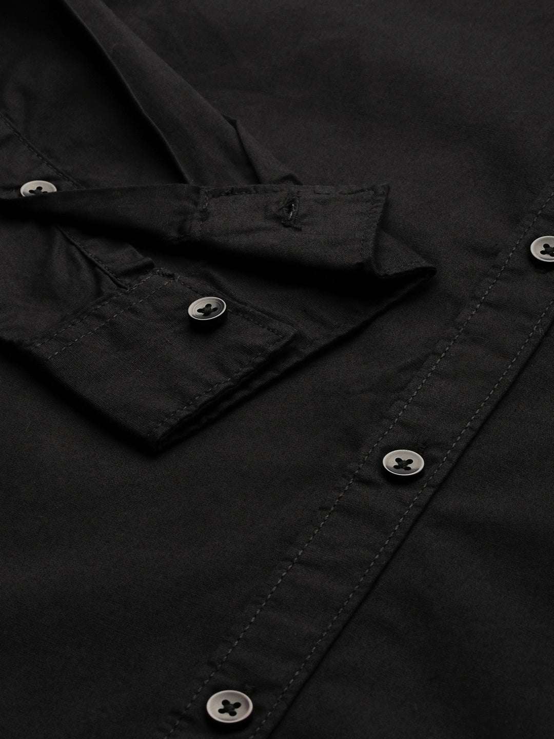 Shop Men's Solid Slim Fit Shirt Online.