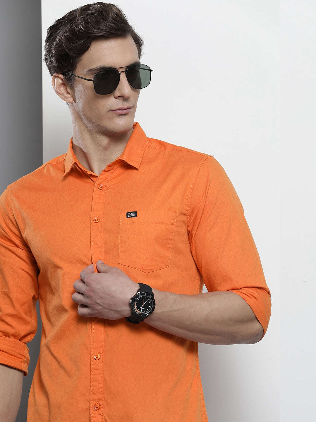 Shop Men's Solid Slim Fit Shirt Online.