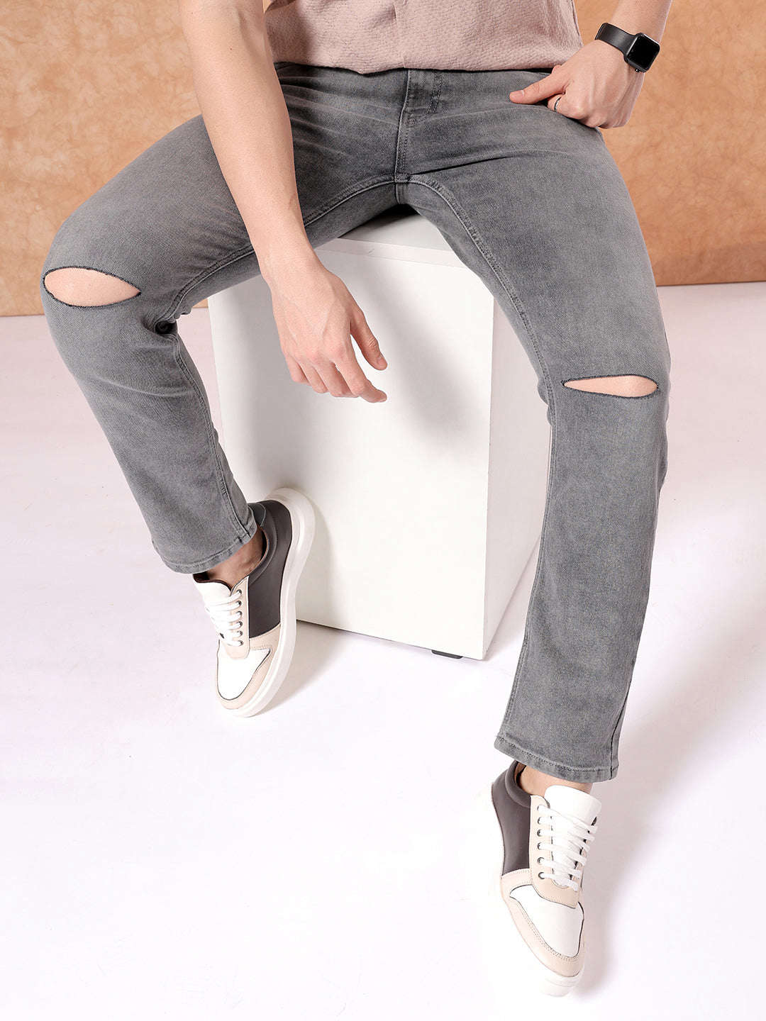 Shop Men Slim Fit Jeans Online.