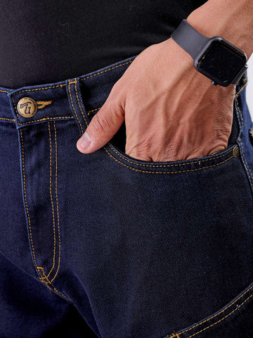 Shop Men Relaxed Fit Jeans Online.