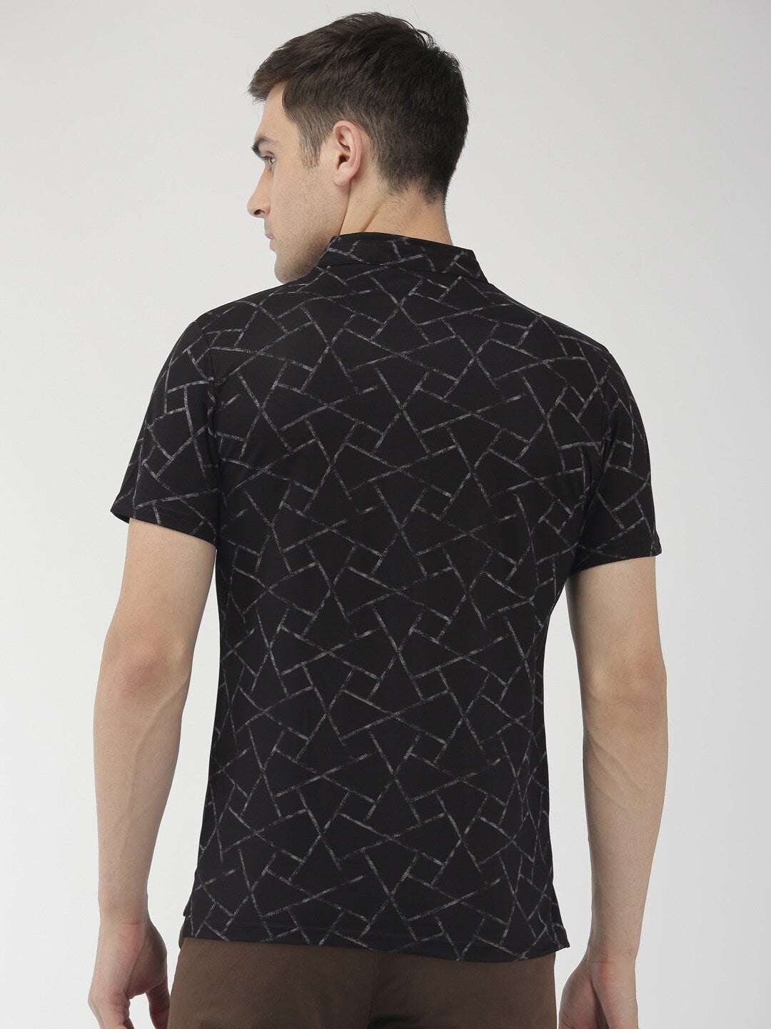 Shop The Indian Garage Co Men Black Printed Mandarin Collar T-Shirt Online.