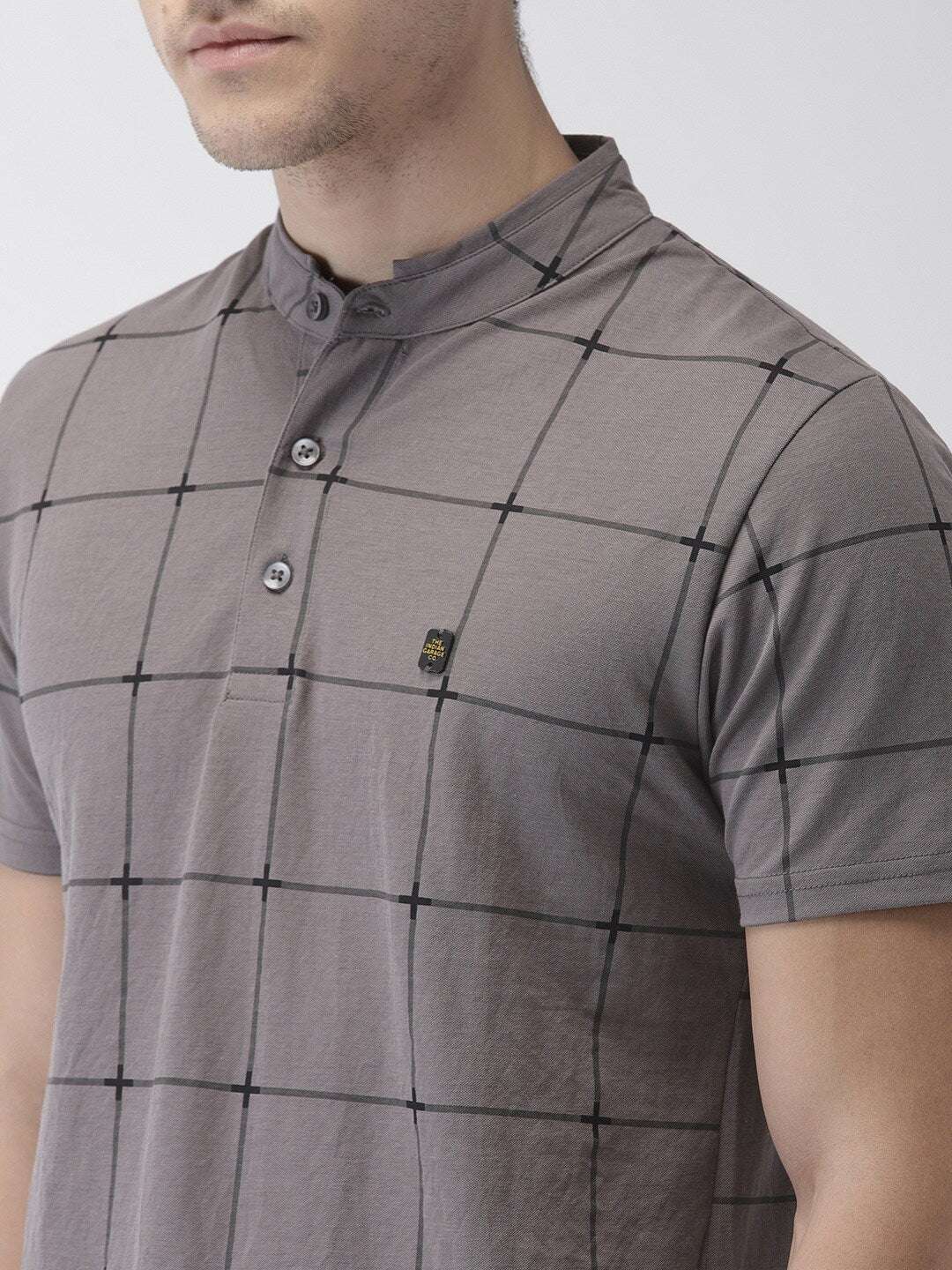 Shop The Indian Garage Co Men Grey Printed Slim Fit Mandarin Collar T-Shirt Online.