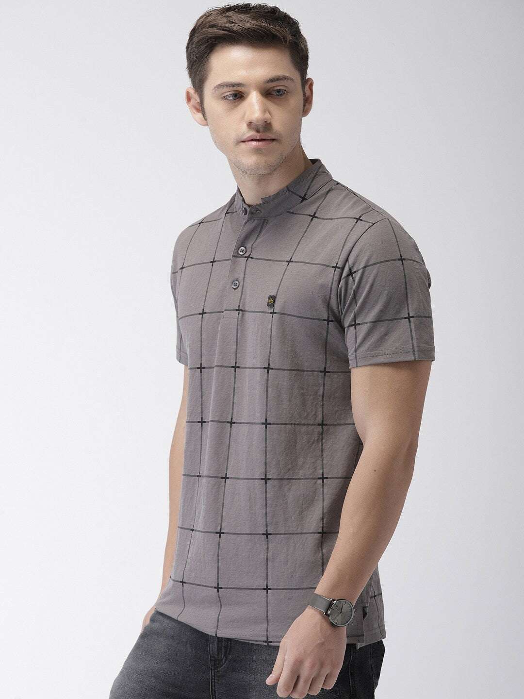 Shop The Indian Garage Co Men Grey Printed Slim Fit Mandarin Collar T-Shirt Online.