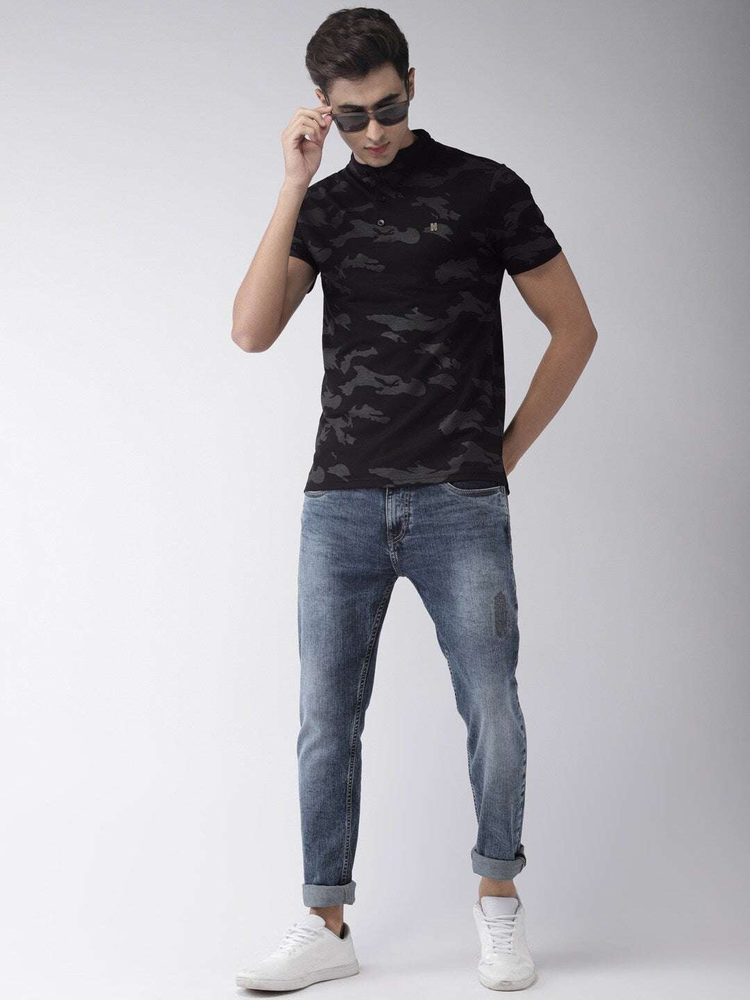 Shop The Indian Garage Co Men Black & Grey Camouflage Printed Slim Fit Mandarin Collar T-Shirt Online.