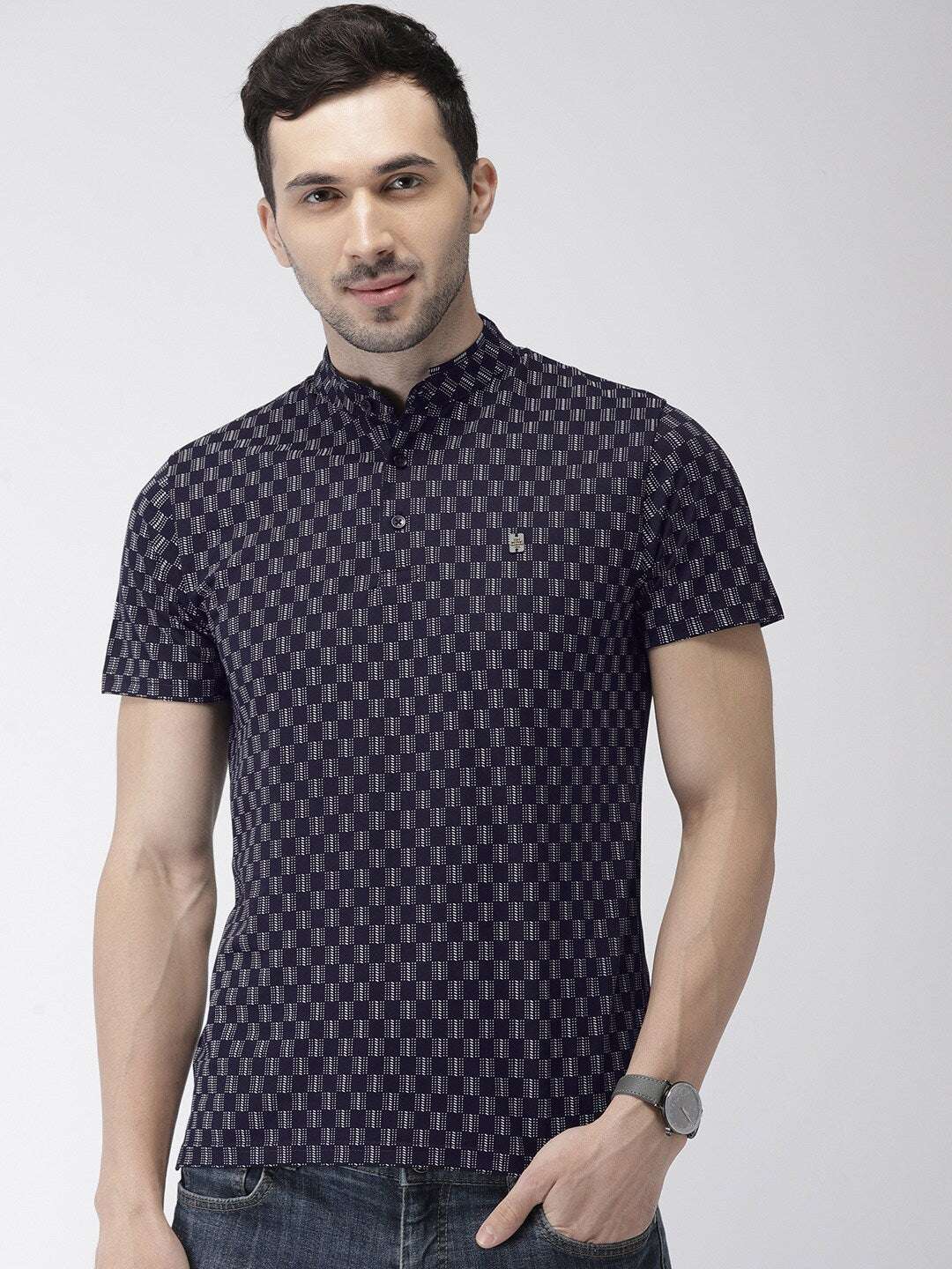 Shop The Indian Garage Co Men Navy Blue & White Printed Slim Fit Mandarin Collar T-Shirt Online.