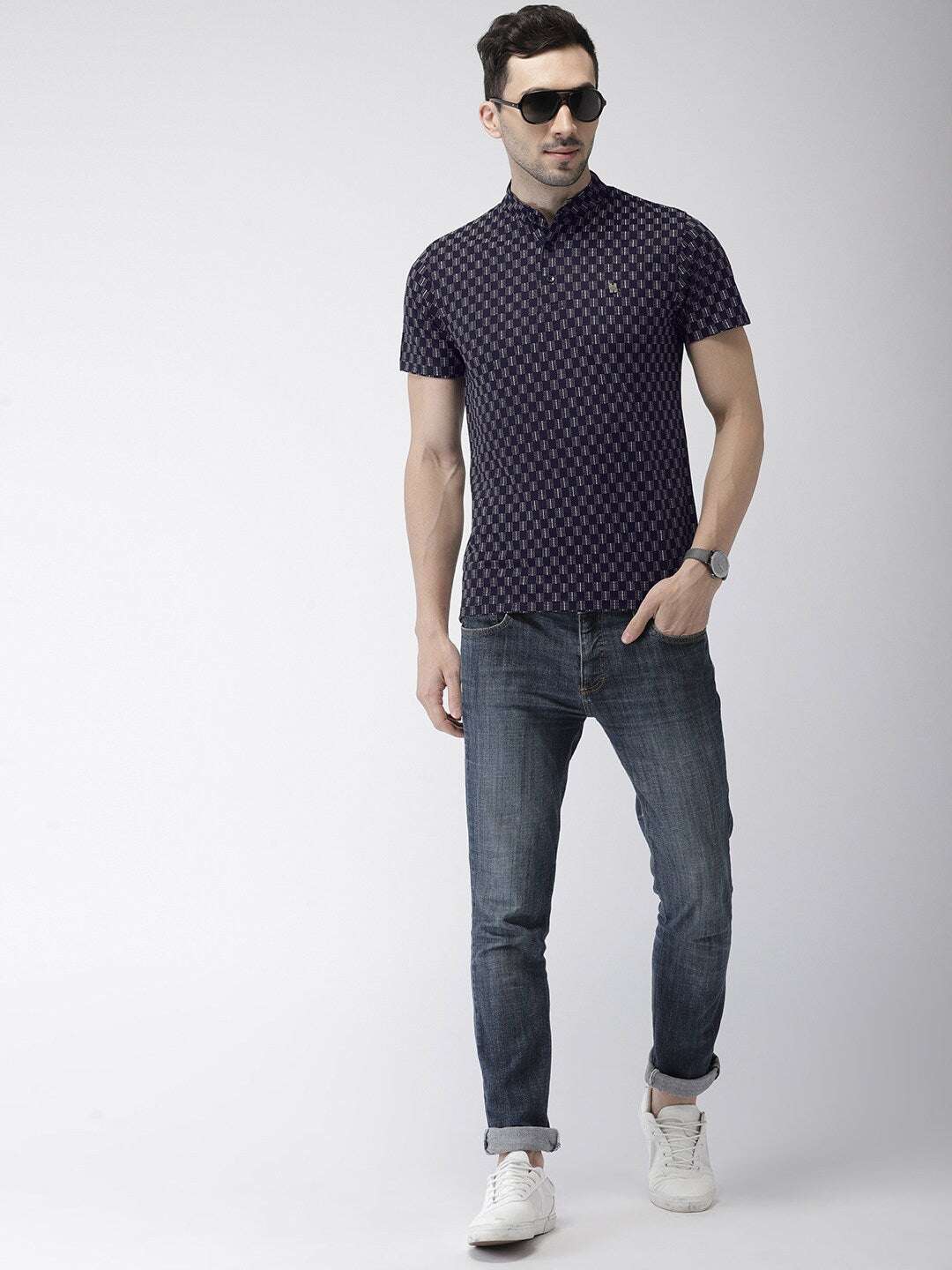 Shop The Indian Garage Co Men Navy Blue & White Printed Slim Fit Mandarin Collar T-Shirt Online.