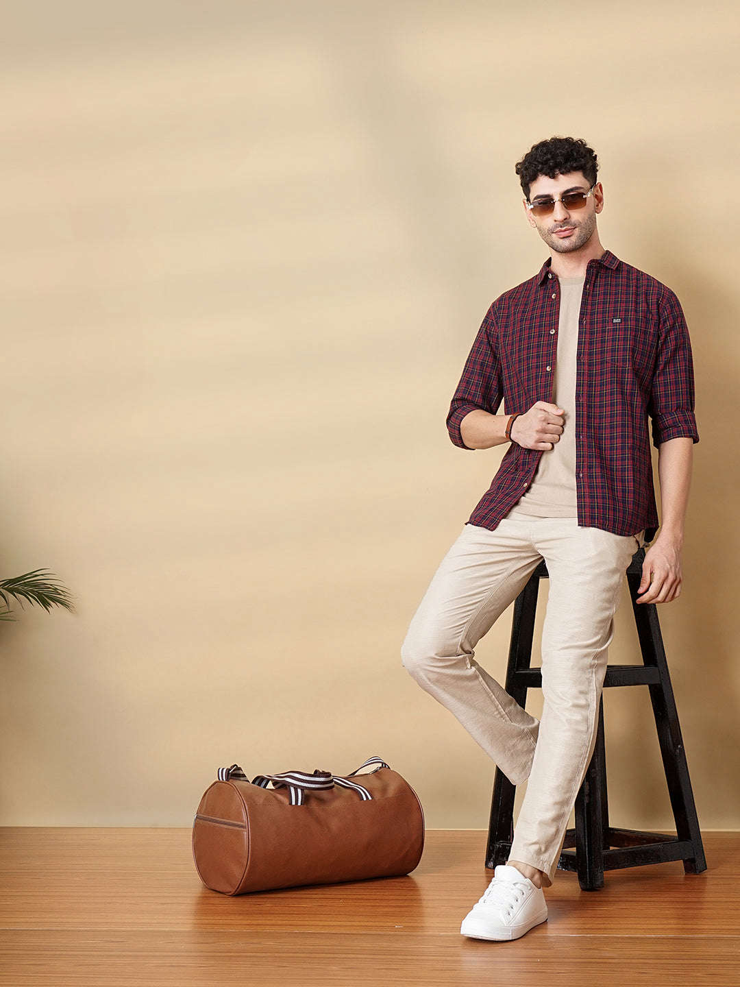 Shop Men Checked Casual Shirt Online.