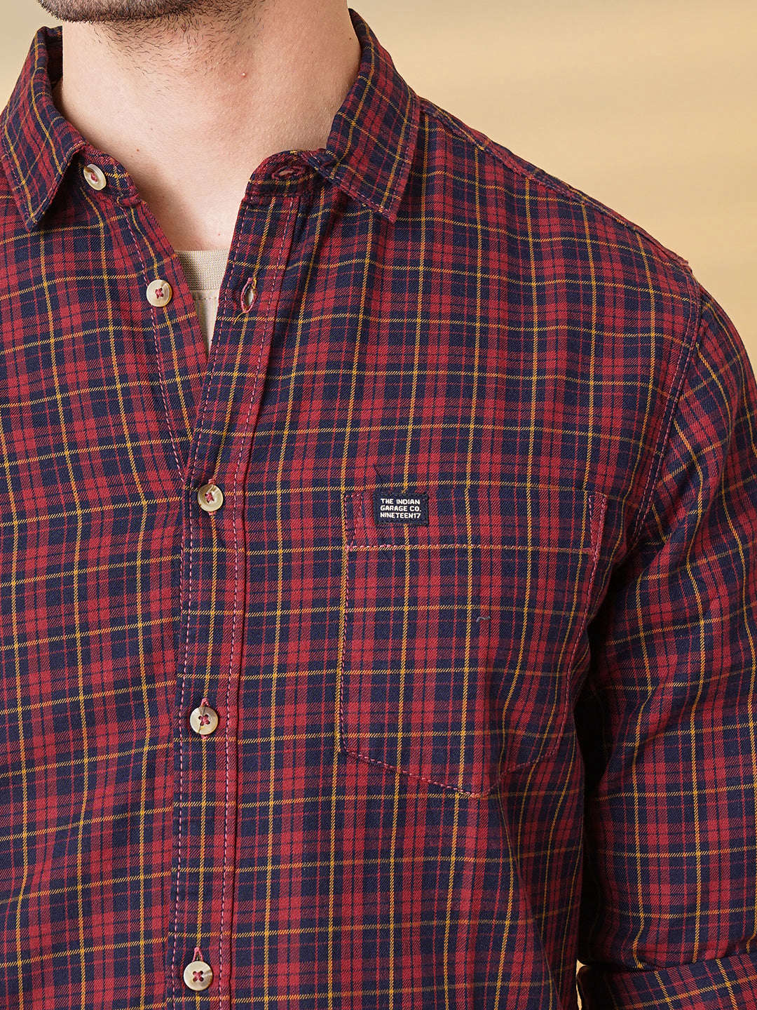 Shop Men Checked Casual Shirt Online.