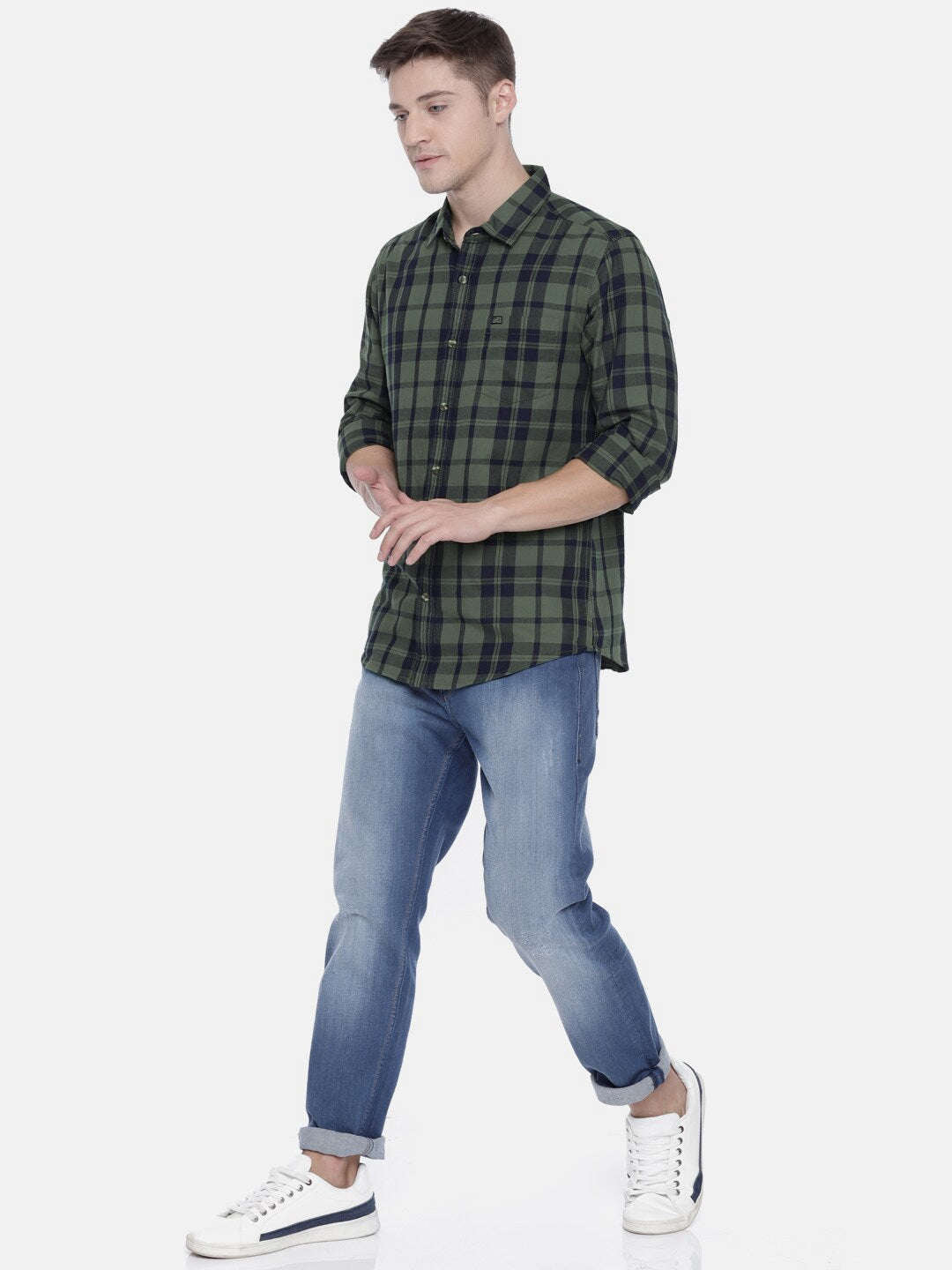 Shop Men Checked Casual Shirt Online.