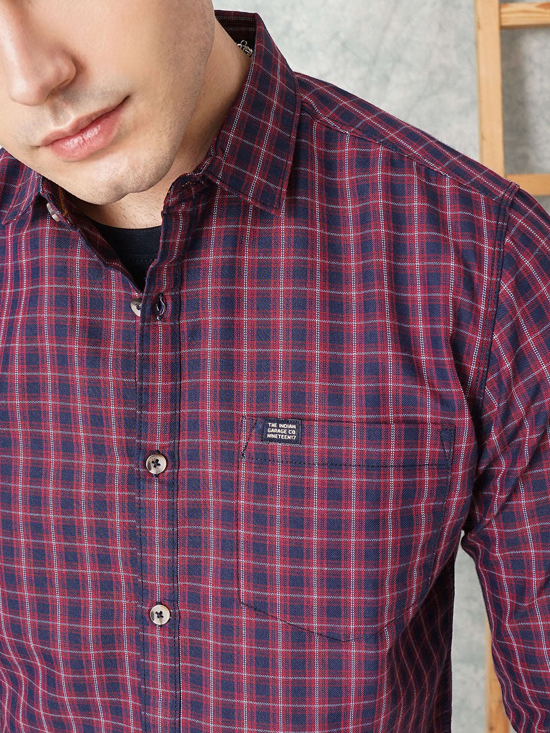 Shop Men Checked Casual Shirt Online.