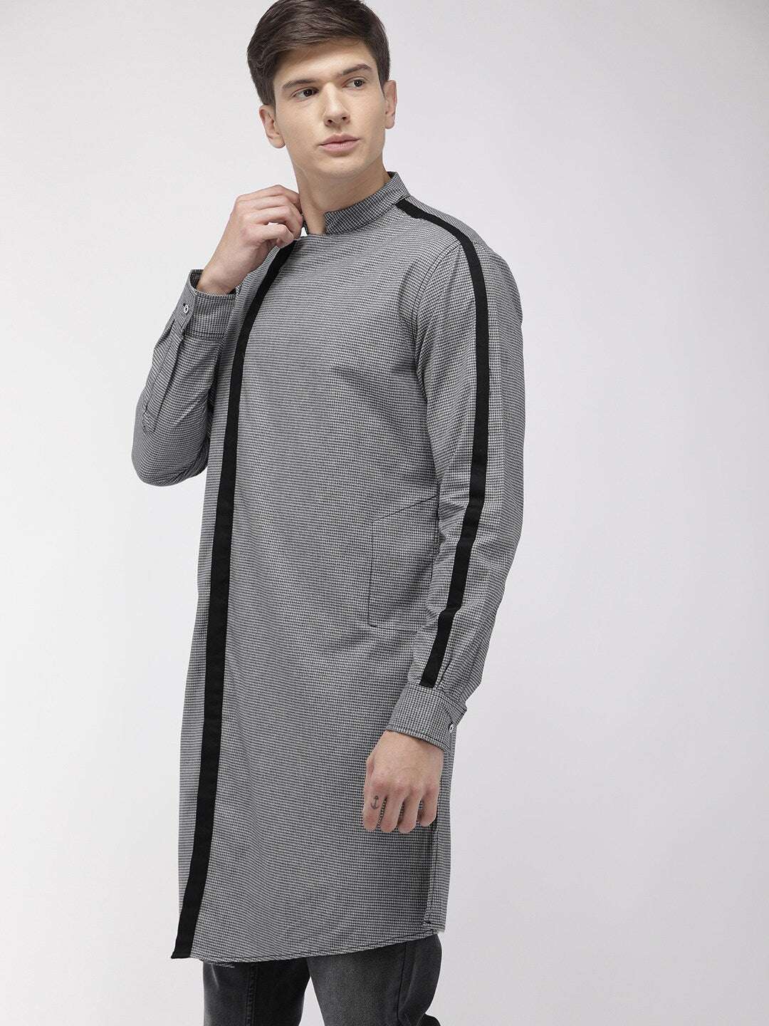 Shop Men Long Kurta Trail Cut Online.