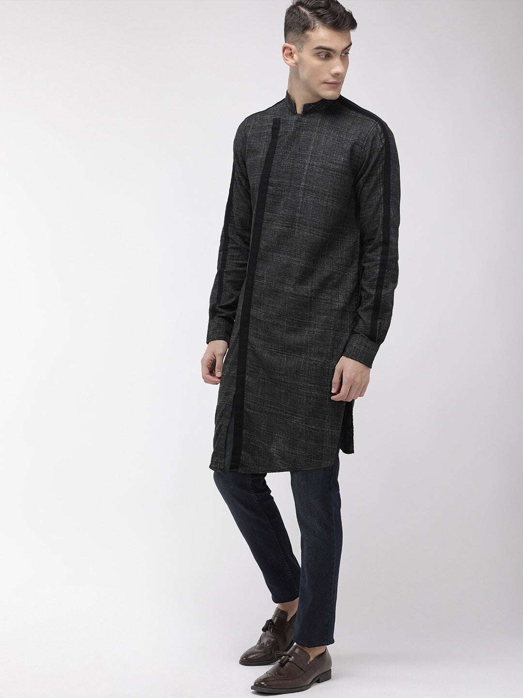 Shop Men Long Kurta Trail Cut Online.