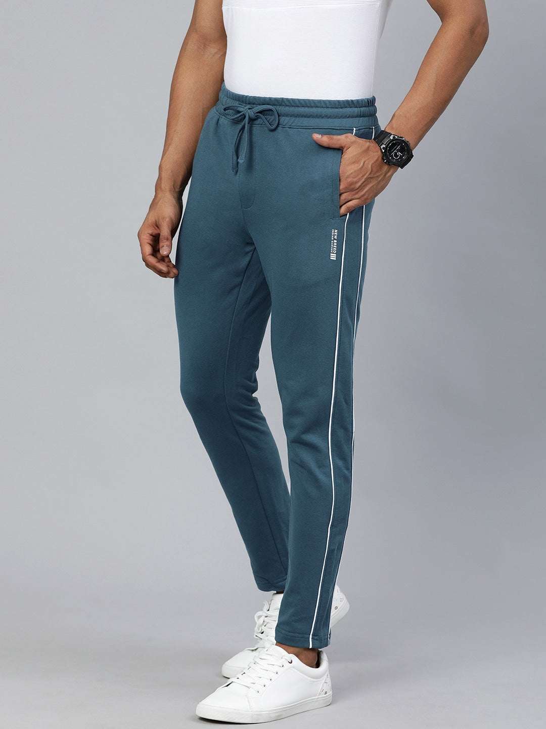 Shop Men Jogger Pant Online.