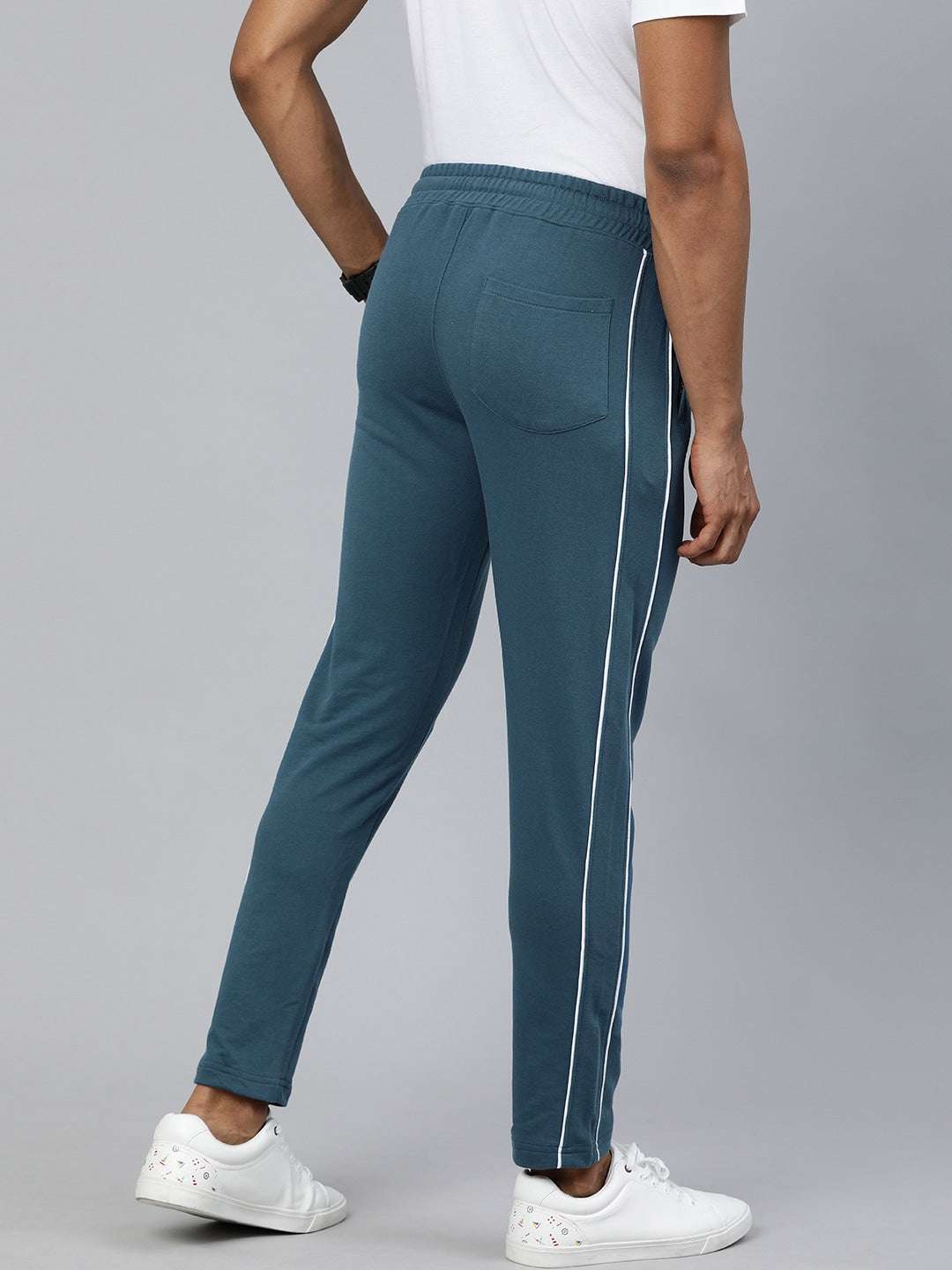 Shop Men Jogger Pant Online.