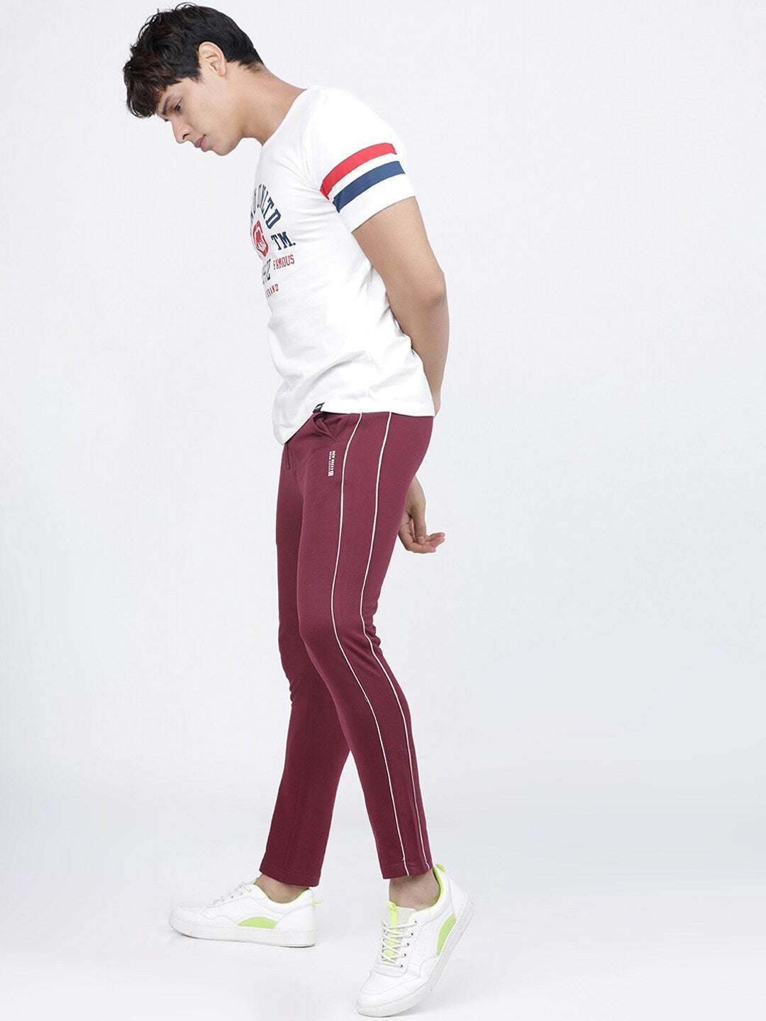 Shop Men Jogger Pant Online.