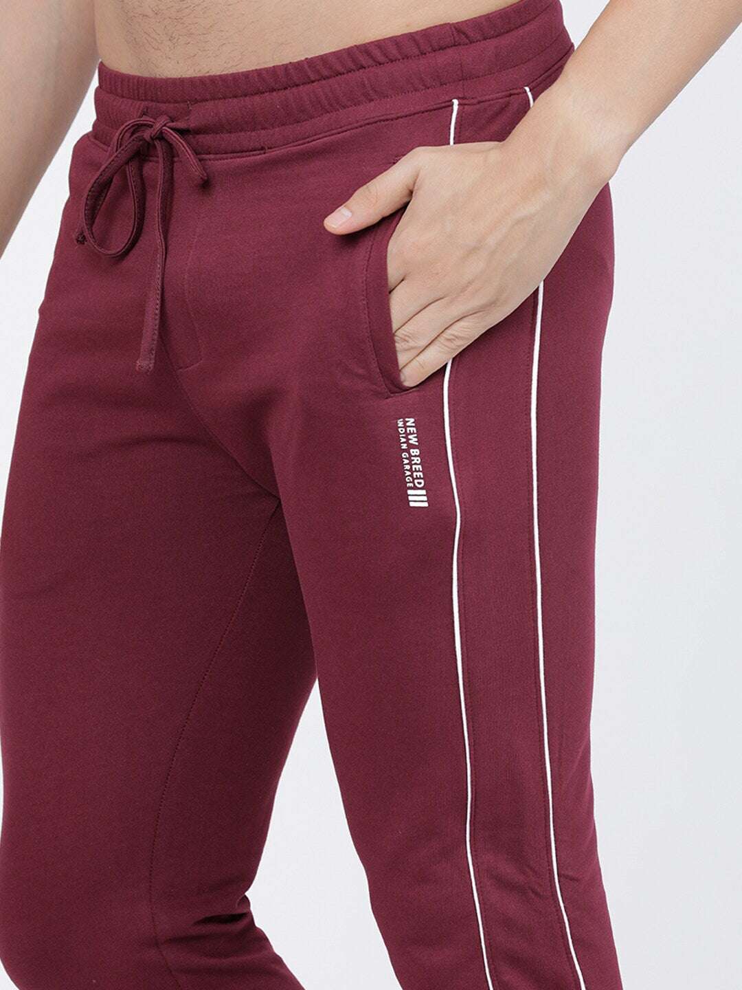 Shop Men Jogger Pant Online.