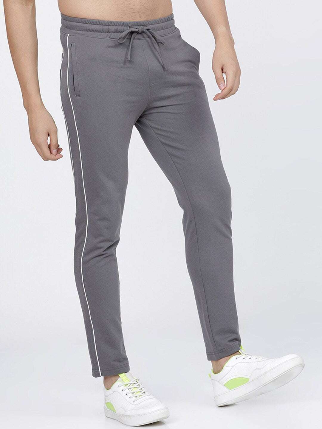 Shop Men Jogger Pant Online.