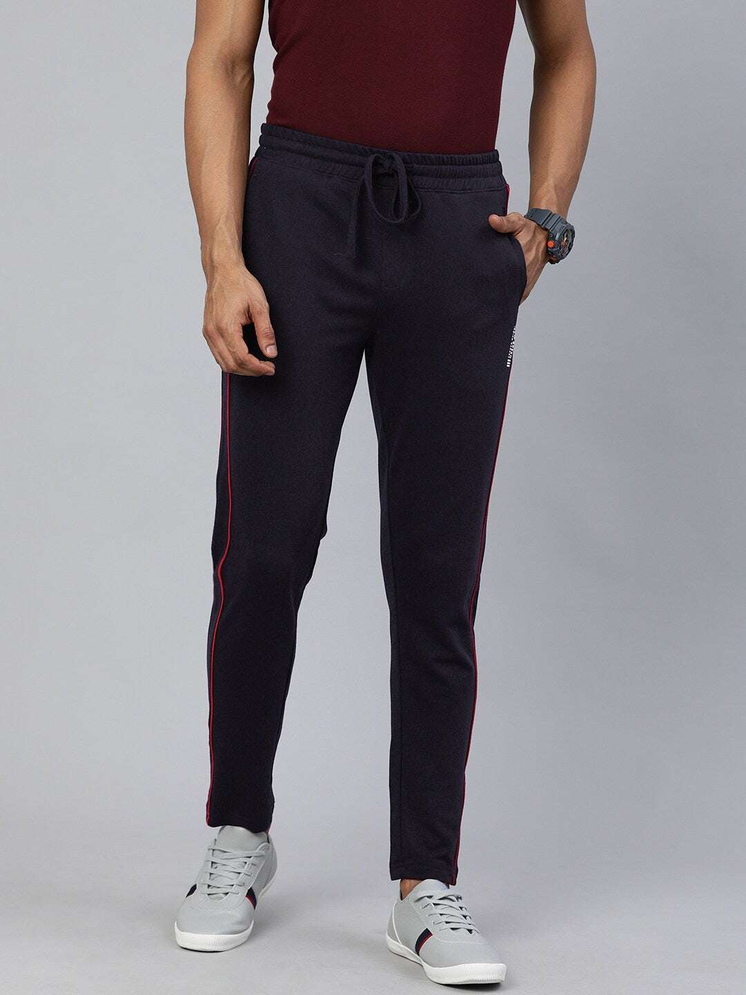 Shop Men Jogger Pant Online.