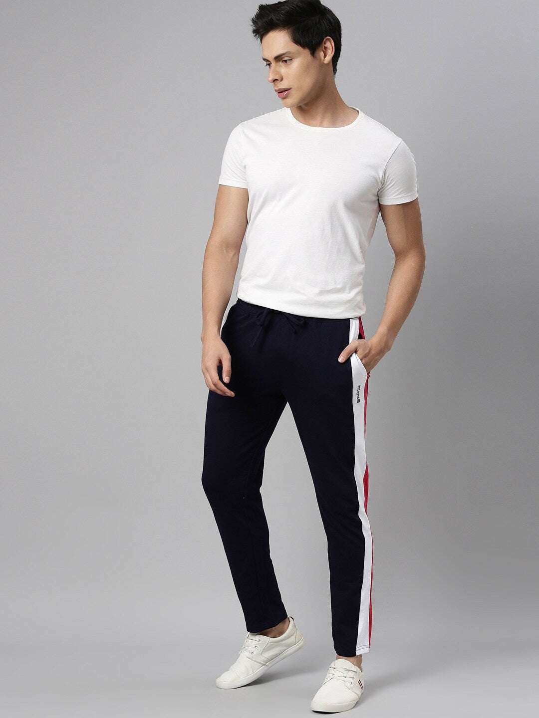 Shop Men Joggers Pant Online.