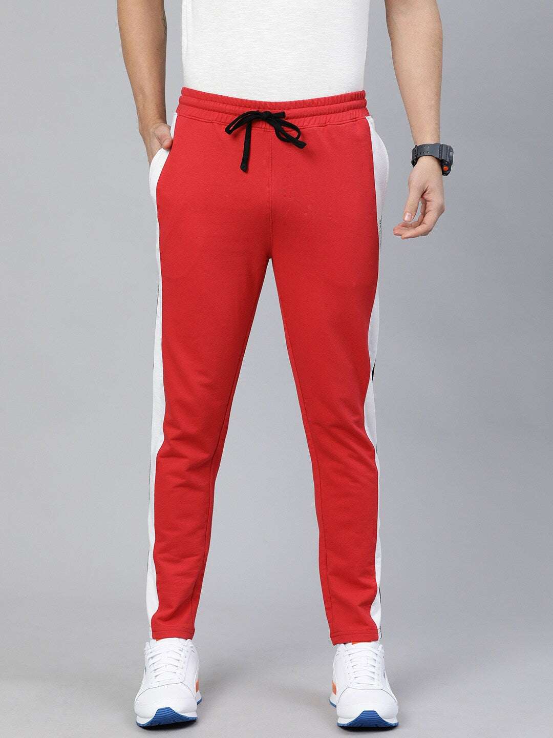 Shop Men Joggers Pant Online.