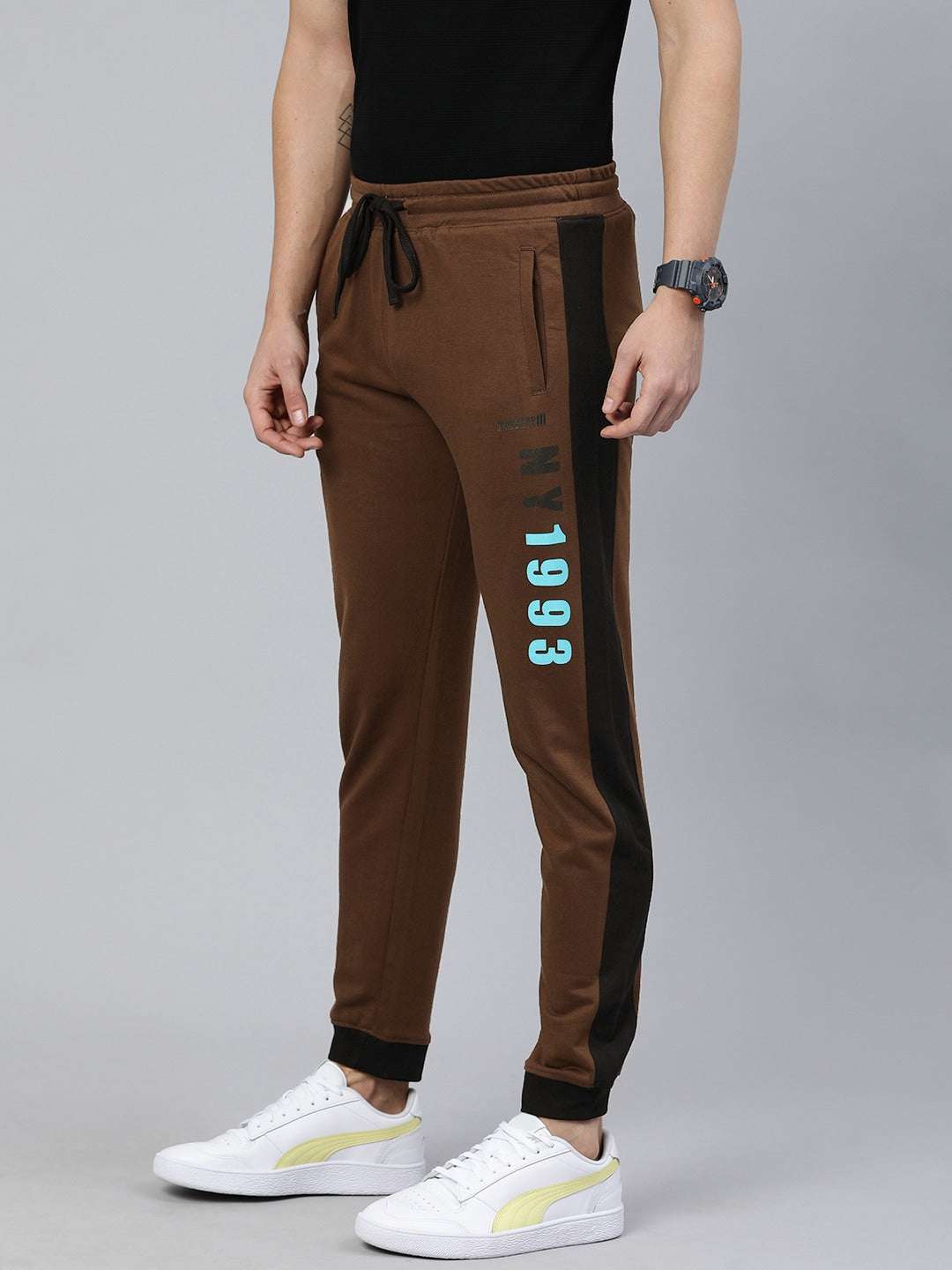 Shop Men Joggers Pant Online.