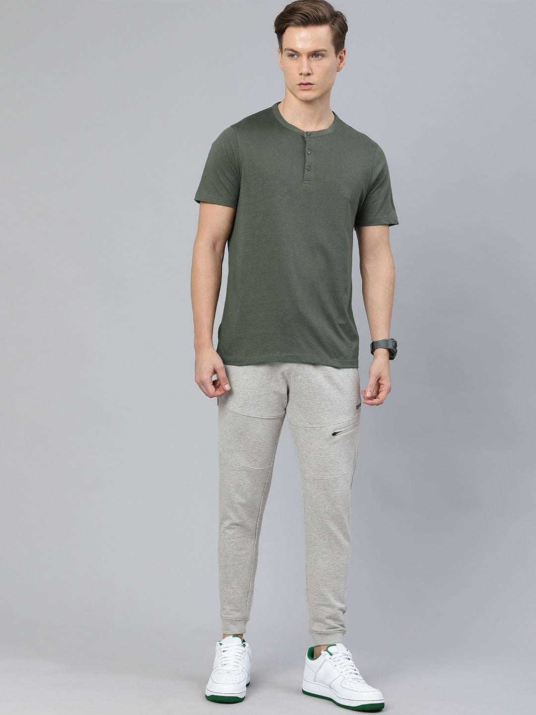 Shop Men Joggers Pant Online.