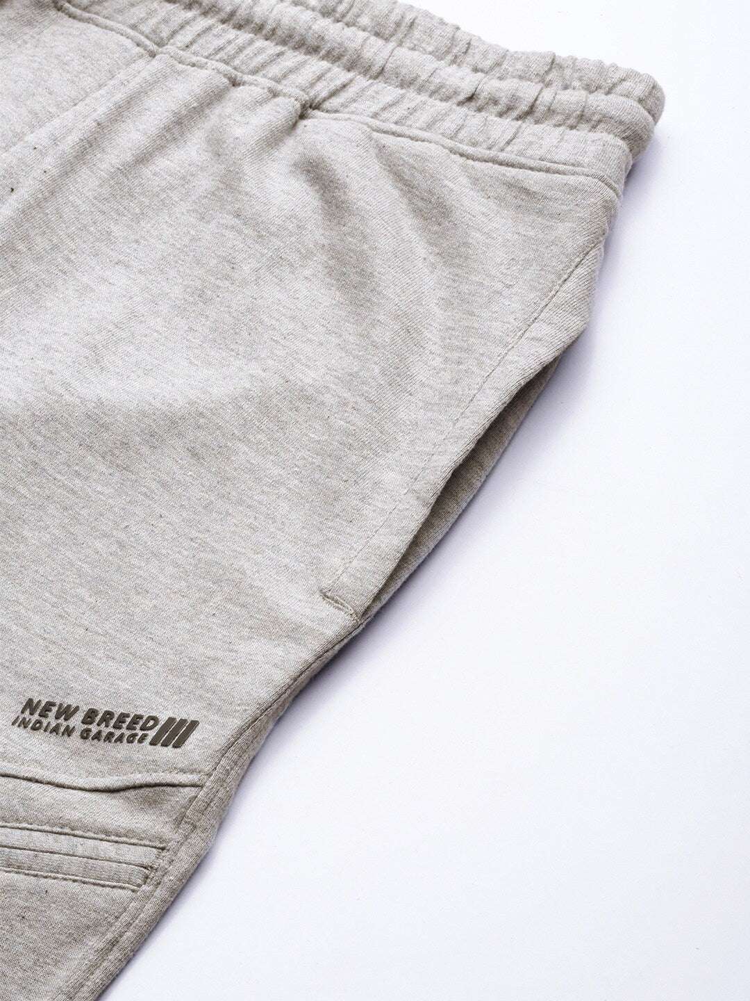 Shop Men Joggers Pant Online.