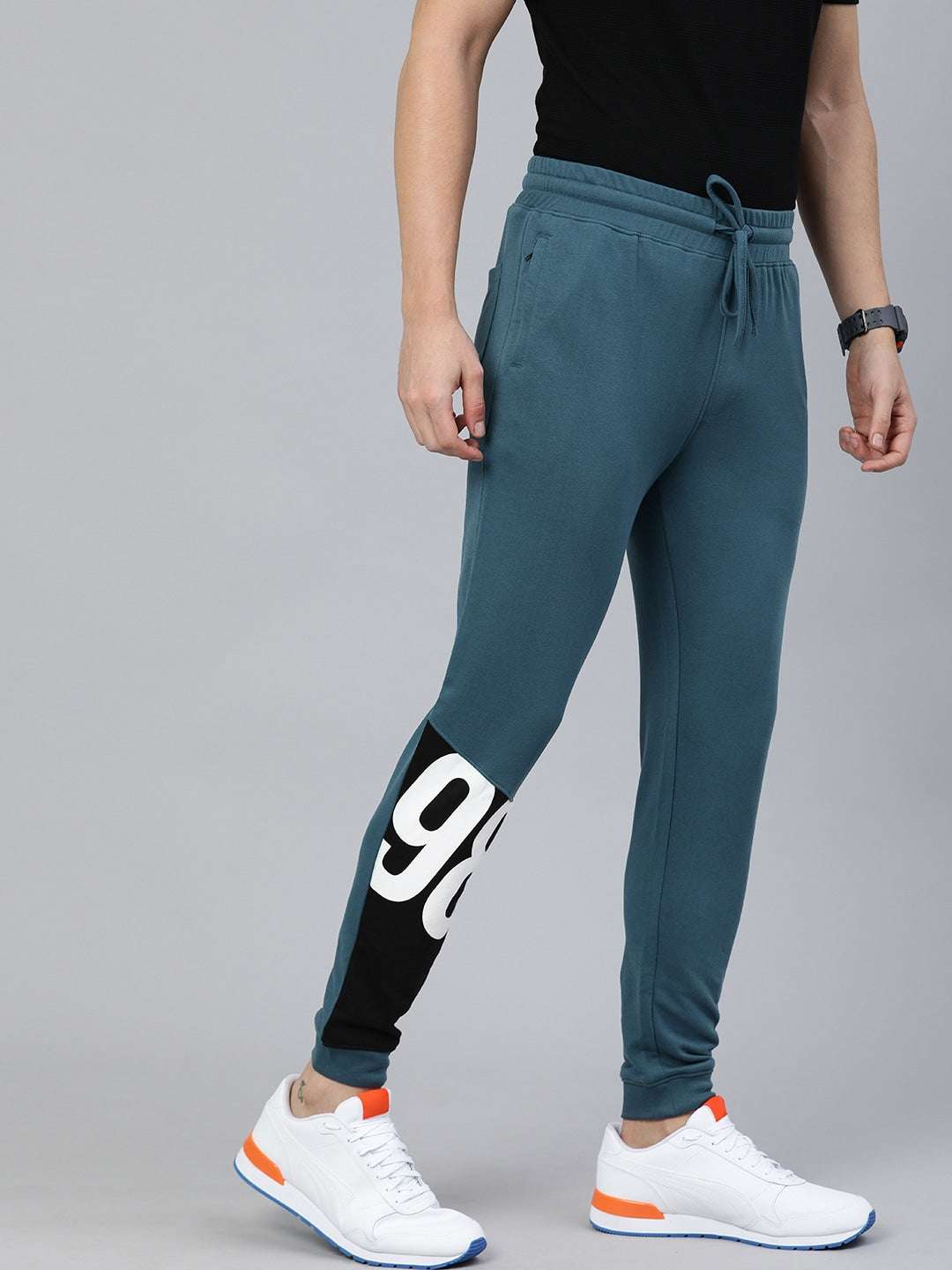 Shop Men Joggers Pant Online.