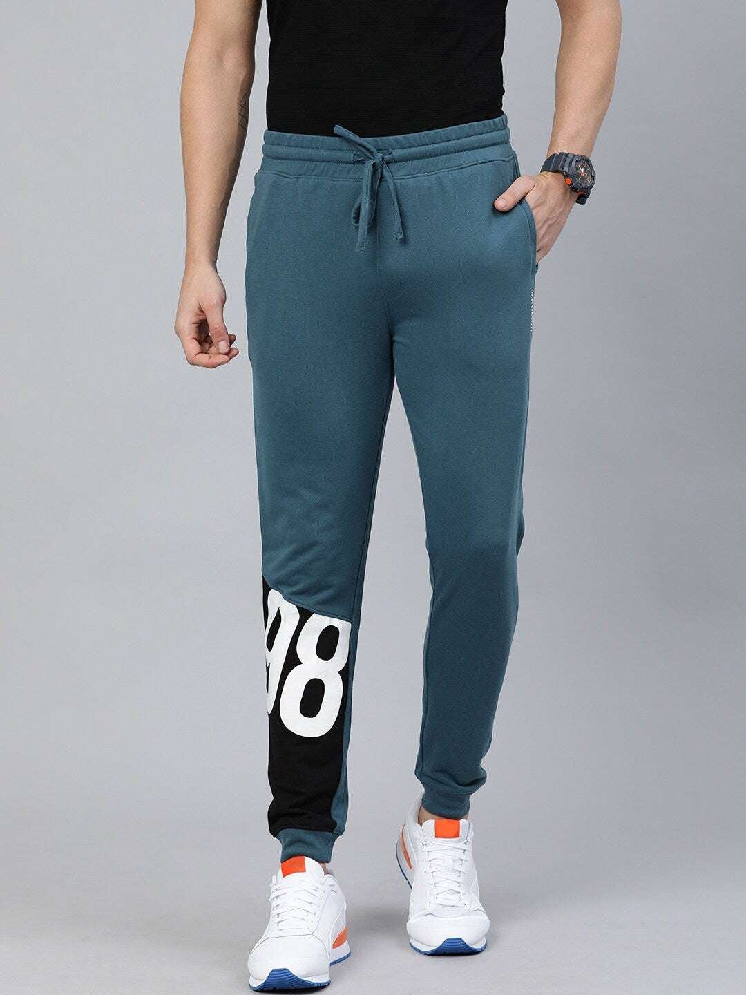 Shop Men Joggers Pant Online.