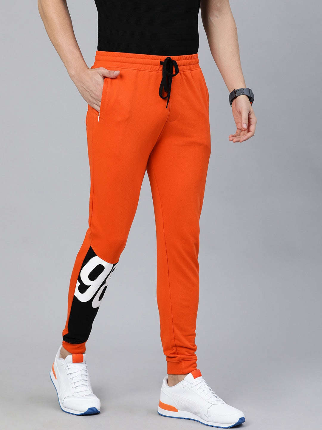 Shop Men Joggers Pant Online.