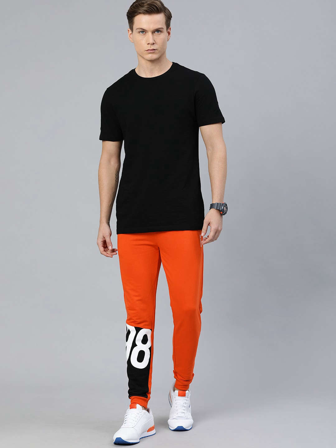 Shop Men Joggers Pant Online.