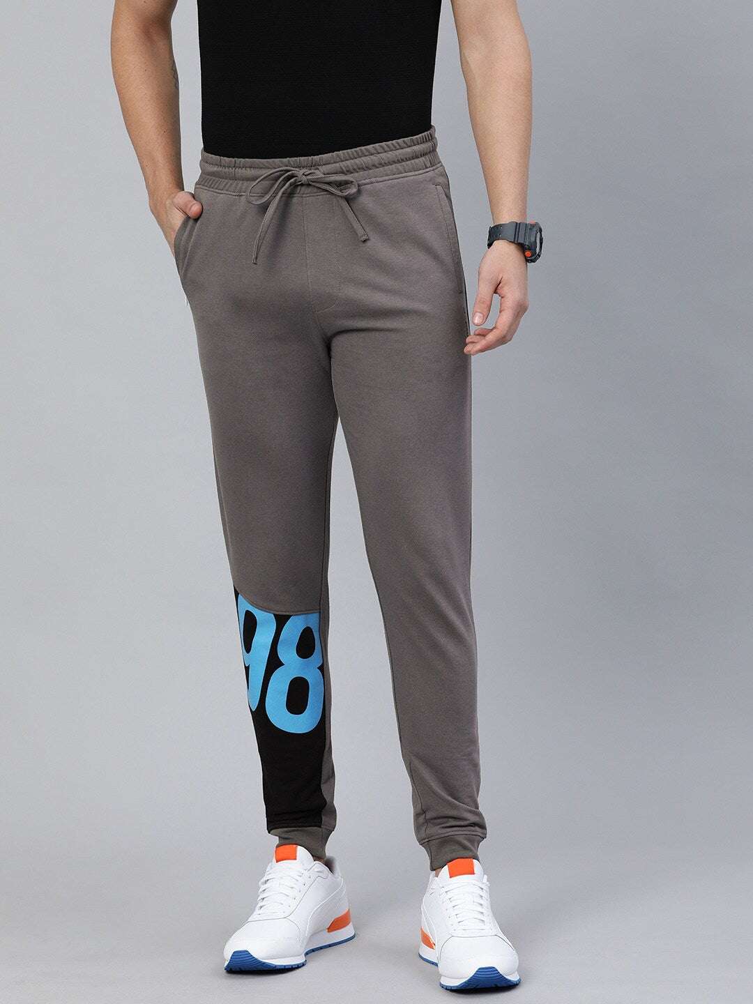 Shop Men Joggers Pant Online.