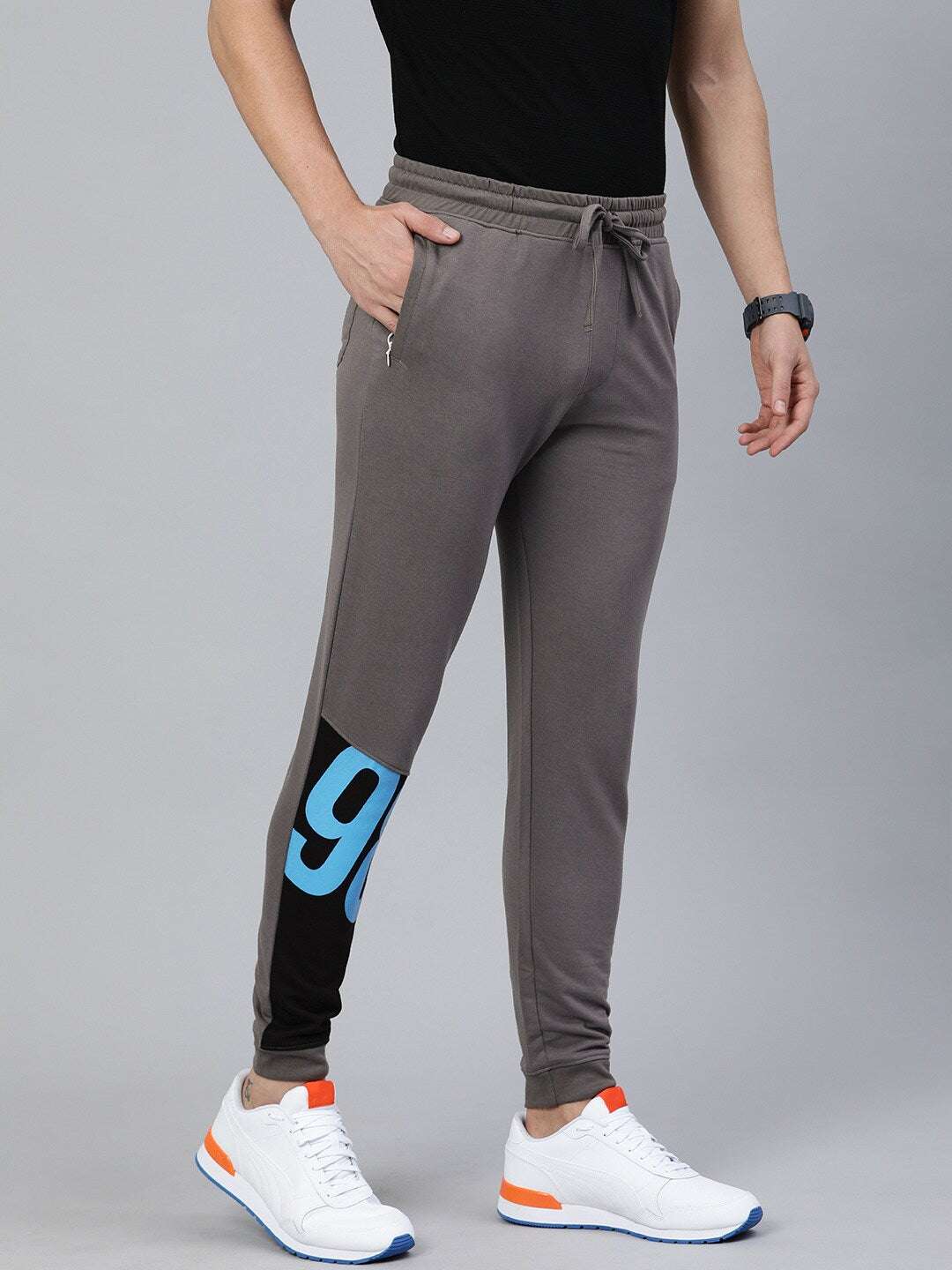 Shop Men Joggers Pant Online.