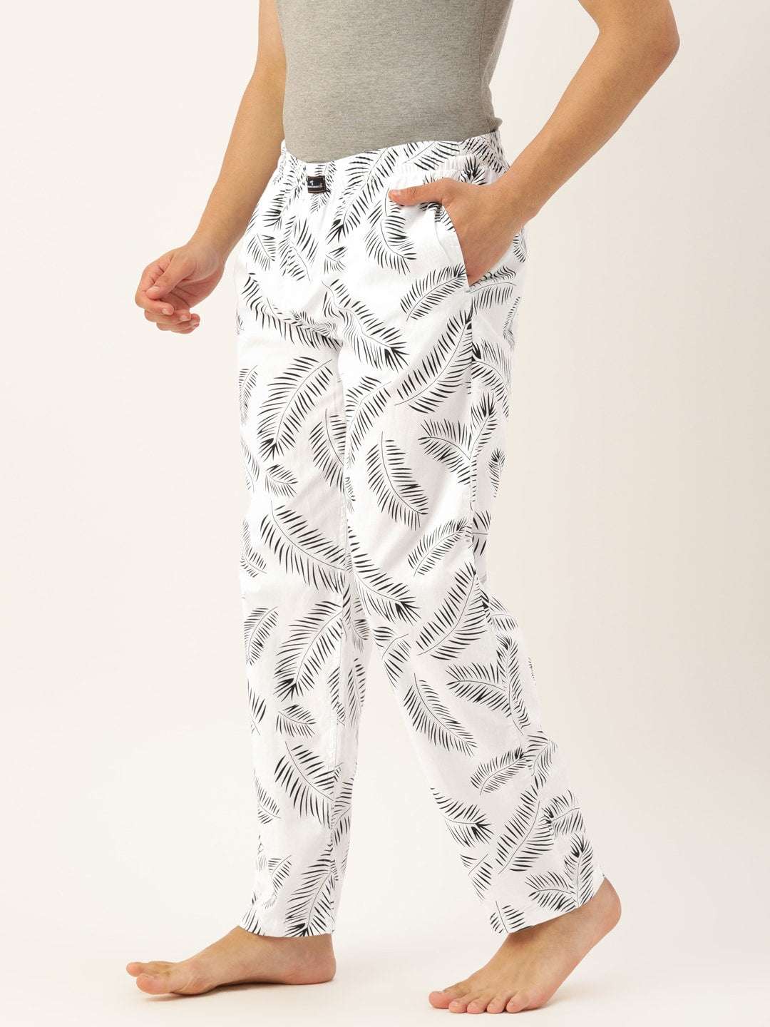 Shop Men Checkered Lounge Pant Online.