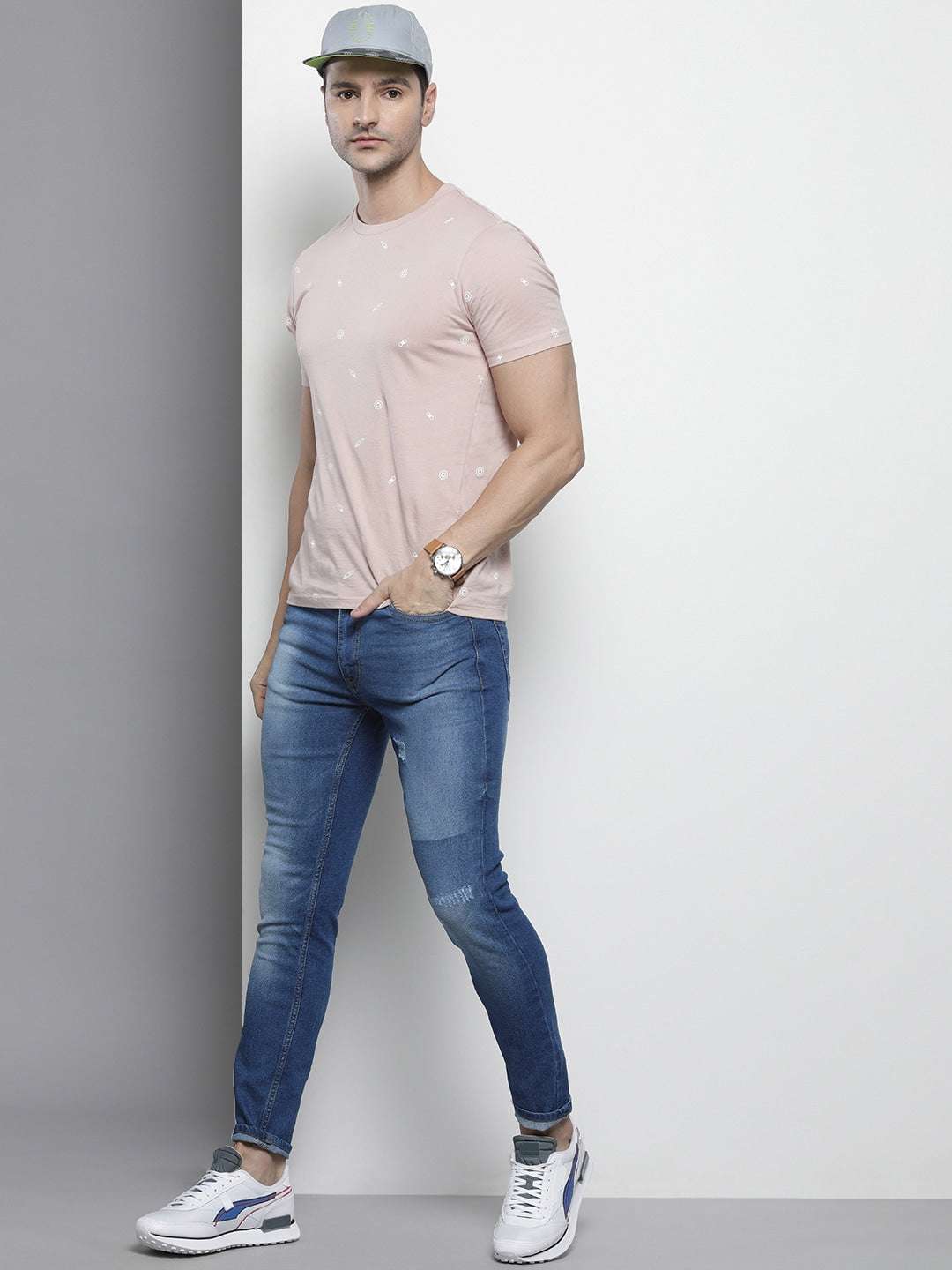 Shop Men Jeans Casual Online.