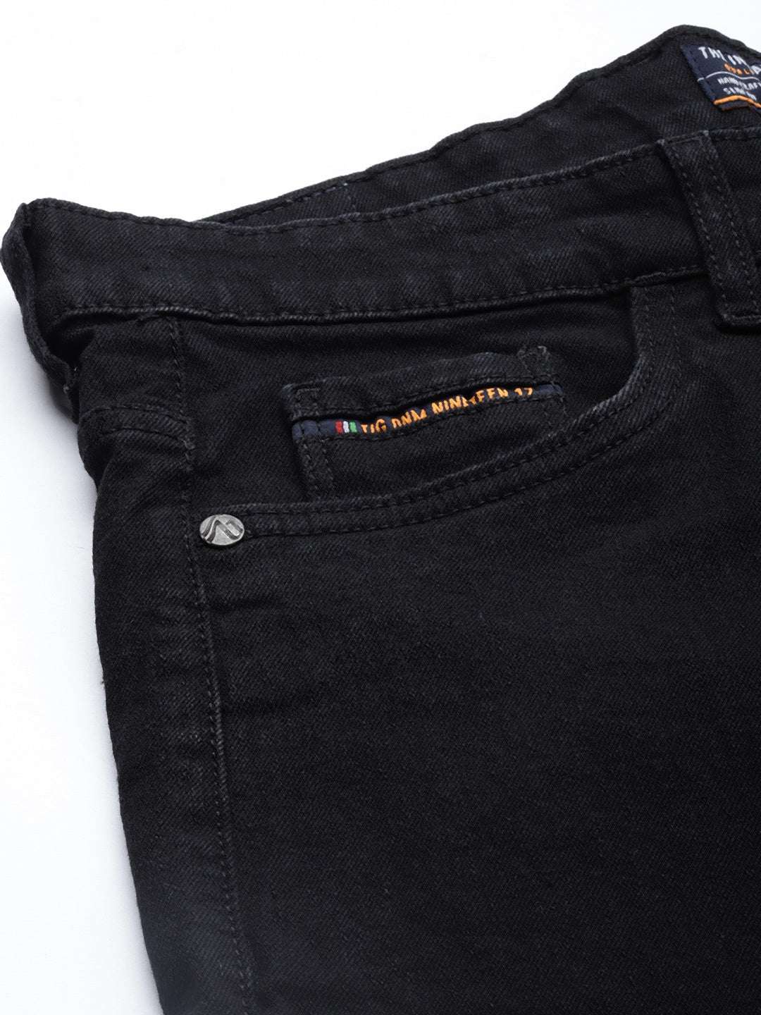 Shop Men Slim Fit Jeans Online.